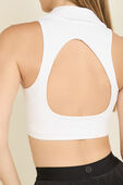 תמונת תקריב דוגמן של Collared Tennis Longline Bra, B/C Cup