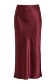 תמונה קידמית של חצאית סאטן