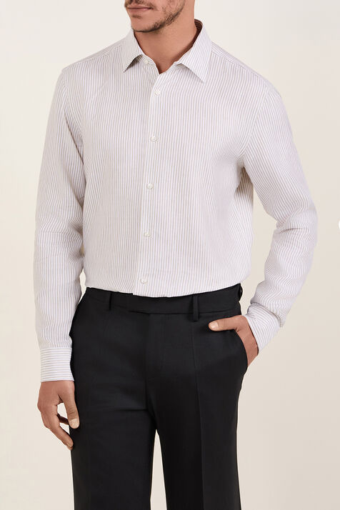 חולצה מכופתרת