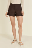 תמונת דוגמן קידמית של Utilitech&trade; Relaxed-Fit High Rise Short 3.5
