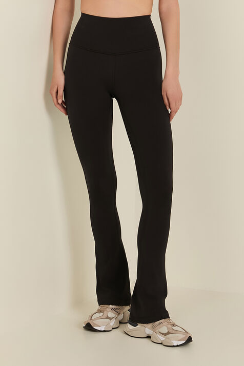 Align™ Mini-Flare Pant Short
