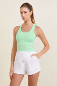 תמונת דוגמן קידמית של Swiftly Tech Cropped Racerback Tank Top 2.0