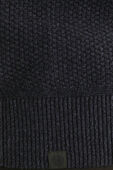 תמונת תקריב דוגמן של Textured Knit Crewneck Sweater