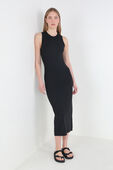 תמונת דוגמן קידמית של All Aligned Ribbed Midi Dress