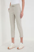 תמונת דוגמן קידמית של Dance Studio Mid-Rise Crop Jogger