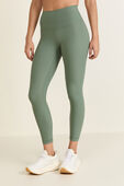 תמונת דוגמן קידמית של Align™ High-Rise Ribbed Pant 25''
