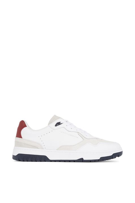 נעלי סניקרס