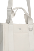 תמונת תקריב של Boxy Mini Tote Bag