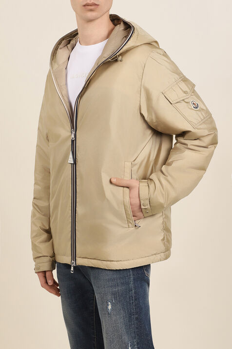 מעיל פוך קל MONCLER