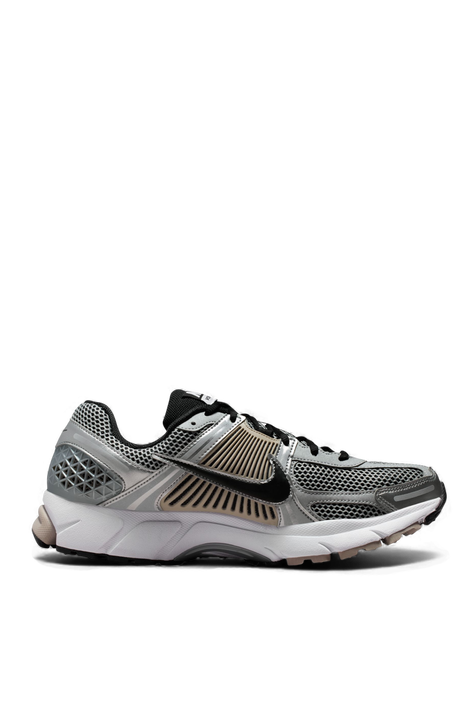 נעלי סניקרס זום וומרו 5 NIKE