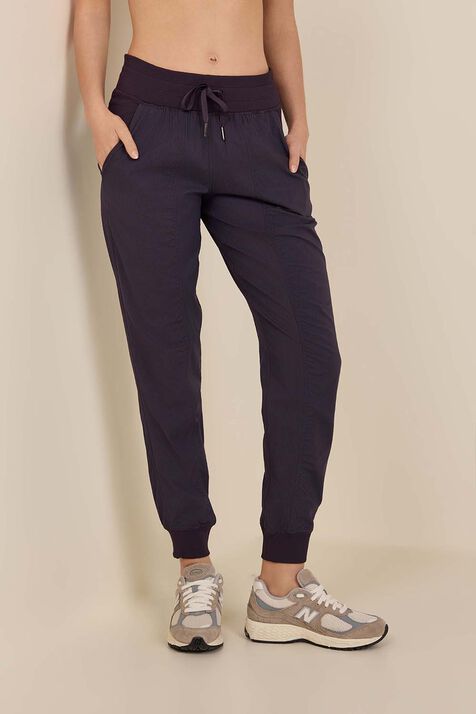 Dance Studio Mid-Rise Jogger