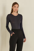 תמונת דוגמן קידמית של Sheer Cotton Ribbed Crewneck Long Sleeve