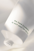 תמונת תקריב של The Hand Trearment 100 ml