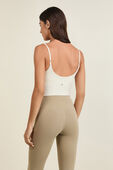 תמונת דוגמן אחורית של Align™ Cami Cropped Tank Top A/B