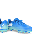 תמונת תקריב של נעלי כדורגל פיוצ'ר 7 - מידות 28-38.5