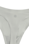 תמונת תקריב של Nulu Dipped-Waist Thong Underwear