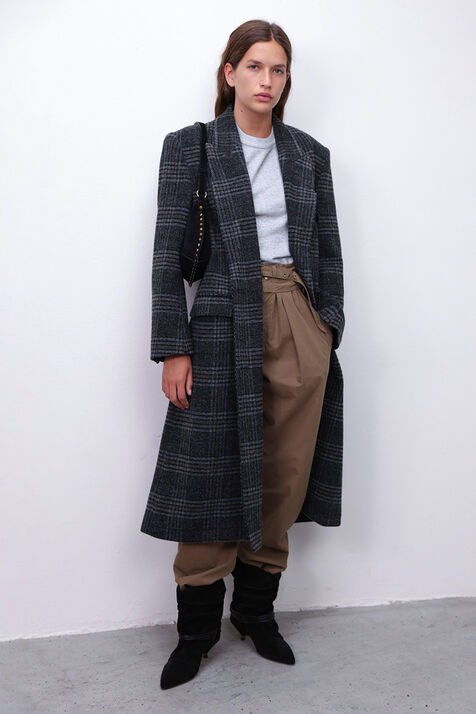 מעיל צמר ארוך