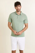 תמונת דוגמן קידמית של Evolution Short-Sleeve Polo