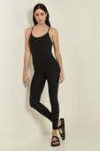 תמונת דוגמן קידמית של Align&trade; Strappy Ribbed Bodysuit 25
