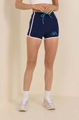 תמונת דוגמן קידמית של Nulu Sporty Trim High-Rise Short 3