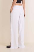 תמונת דוגמן אחורית של Court Rival Wide-Leg Track Pant *Regular