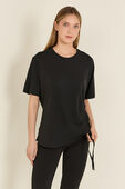 תמונת דוגמן קידמית של Side-Cinch Cotton T-Shirt