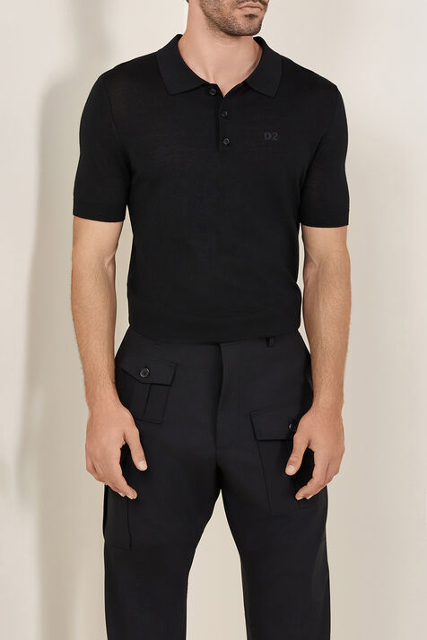 חולצת פולו קצרה