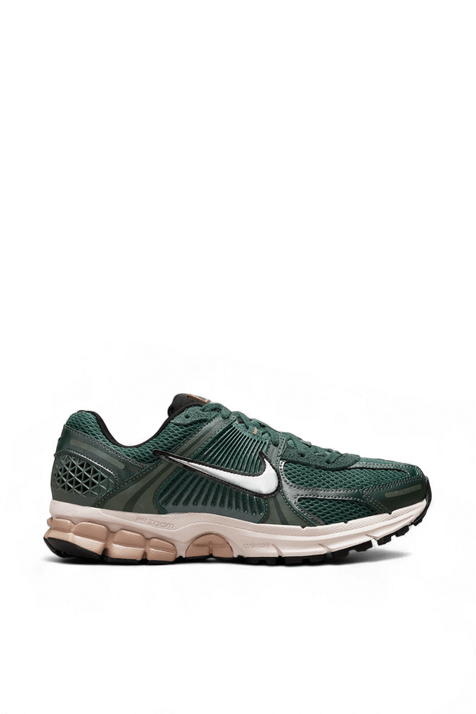 נעלי סניקרס זום וומרו 5 NIKE