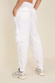 תמונת דוגמן אחורית של Dance Studio Relaxed Fit MR Cargo Pants