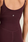 תמונת תקריב דוגמן של Align™ Bodysuit 6