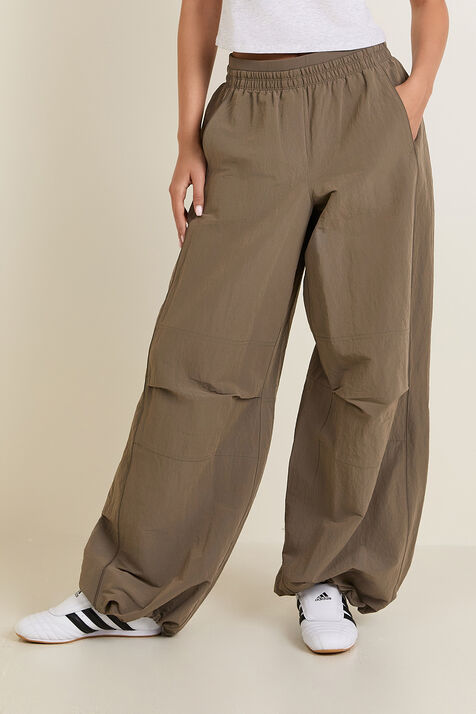 Crinkle nylon relaxed parachute pant LULULEMON