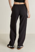תמונת דוגמן אחורית של Cotton-Blend Double-Knit MR Cargo Pant
