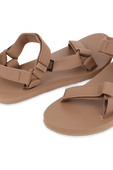 תמונת תקריב של Original Universal Sandals in Sand Dune
