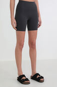 תמונת דוגמן קידמית של Wunder Train High-Rise Short 6
