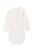 תמונה אחורית של גילאי 18-36 חודשים בגד גוף לבן עם שרוולים ארוכים וצווארון גבוה