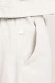 תמונת תקריב דוגמן של Corduroy Relaxed Mid-Rise Pull-On Pant
