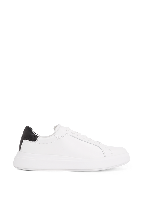 נעלי סניקרס