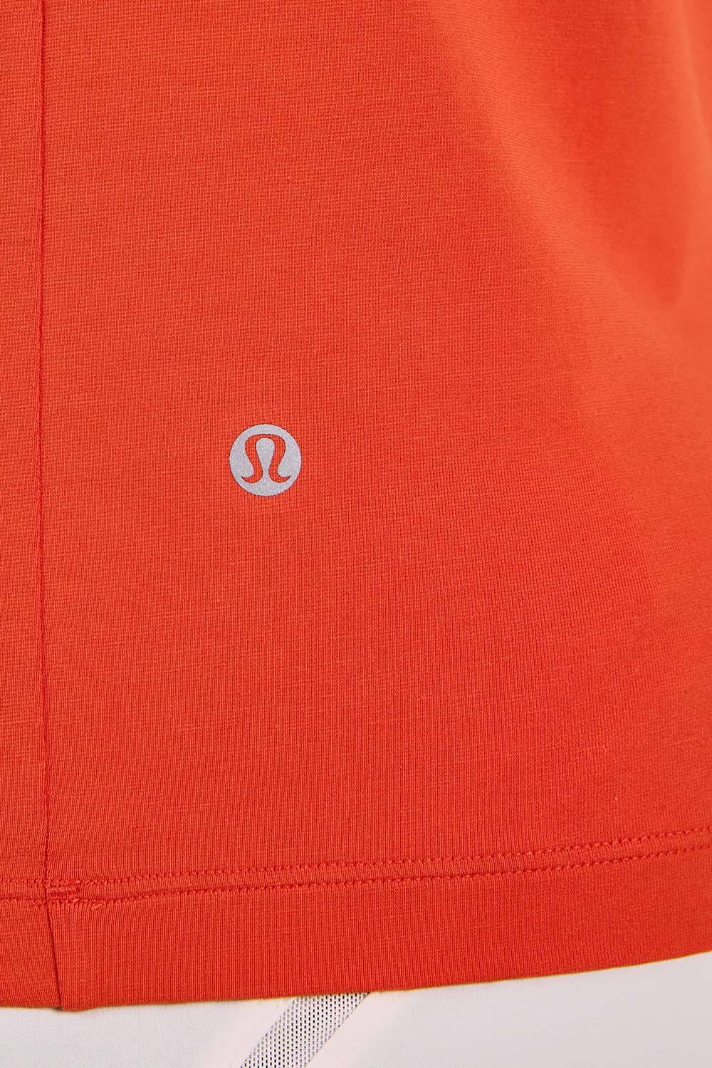 תמונת תקריב דוגמן של Zeroed In Short Sleeve Shirt