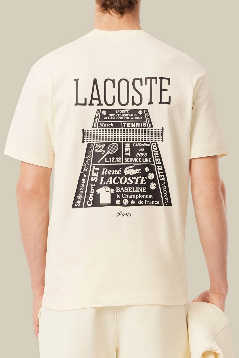 תמונת דוגמן אחורית של PRE LINE חולצת טי עם הדפס בגב