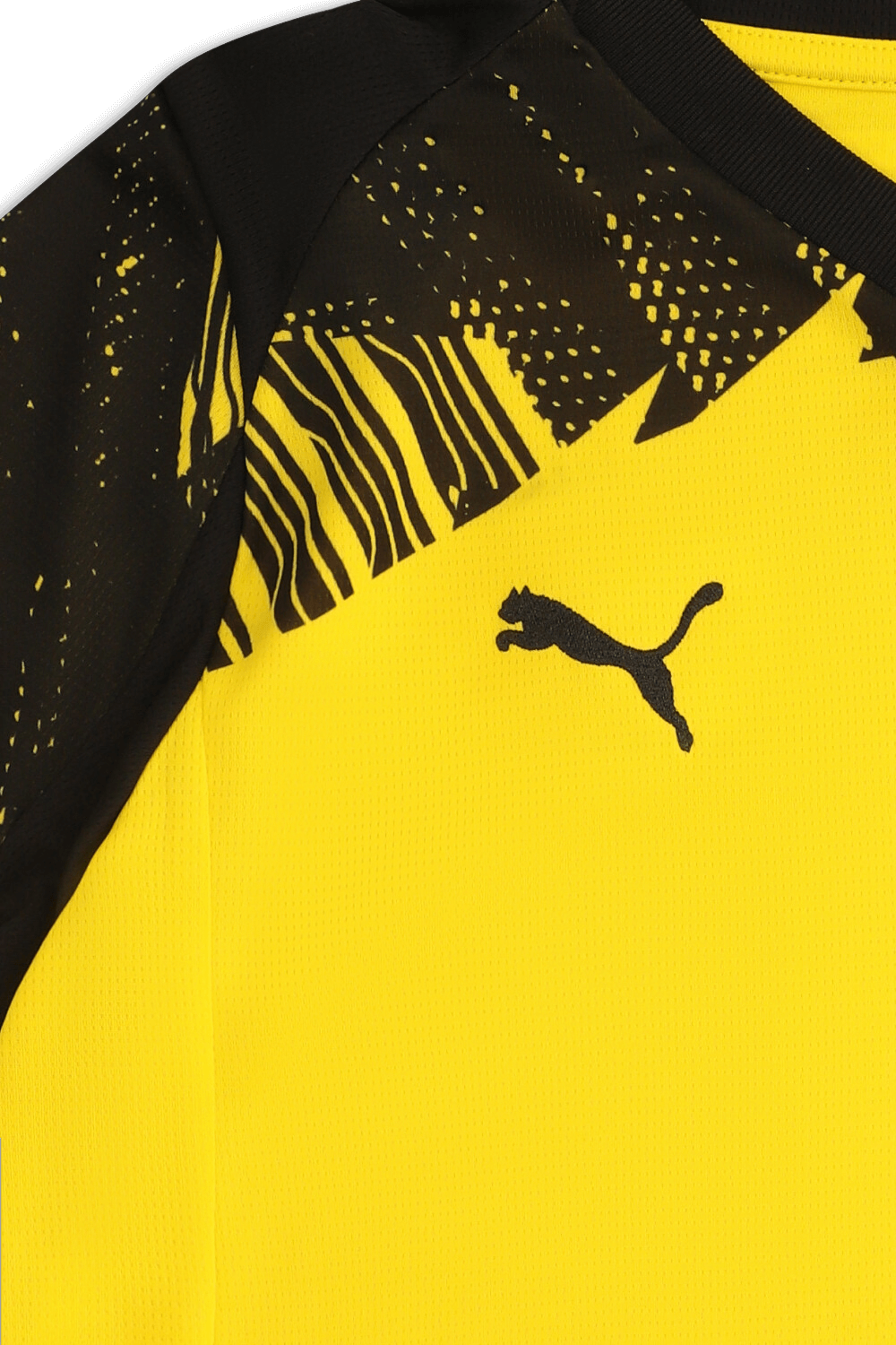 תמונת תקריב של חולצת הבית דורטמונד 2025-26 - גילאי 5-14 שנים