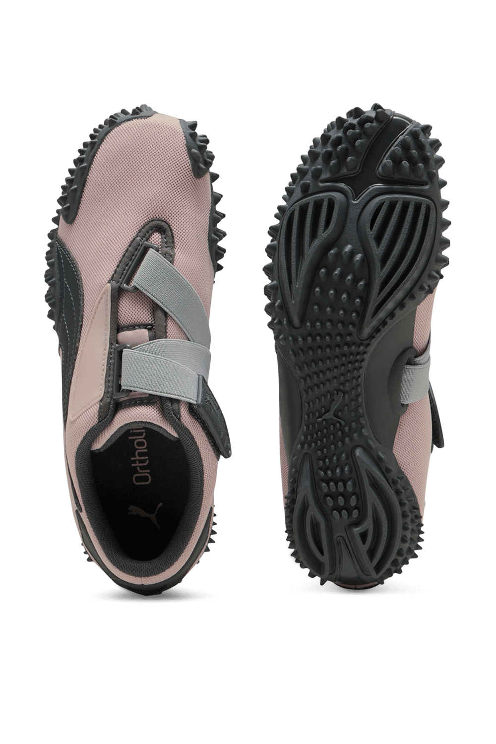 תמונת תקריב של נעלי סניקרס מוסטרו