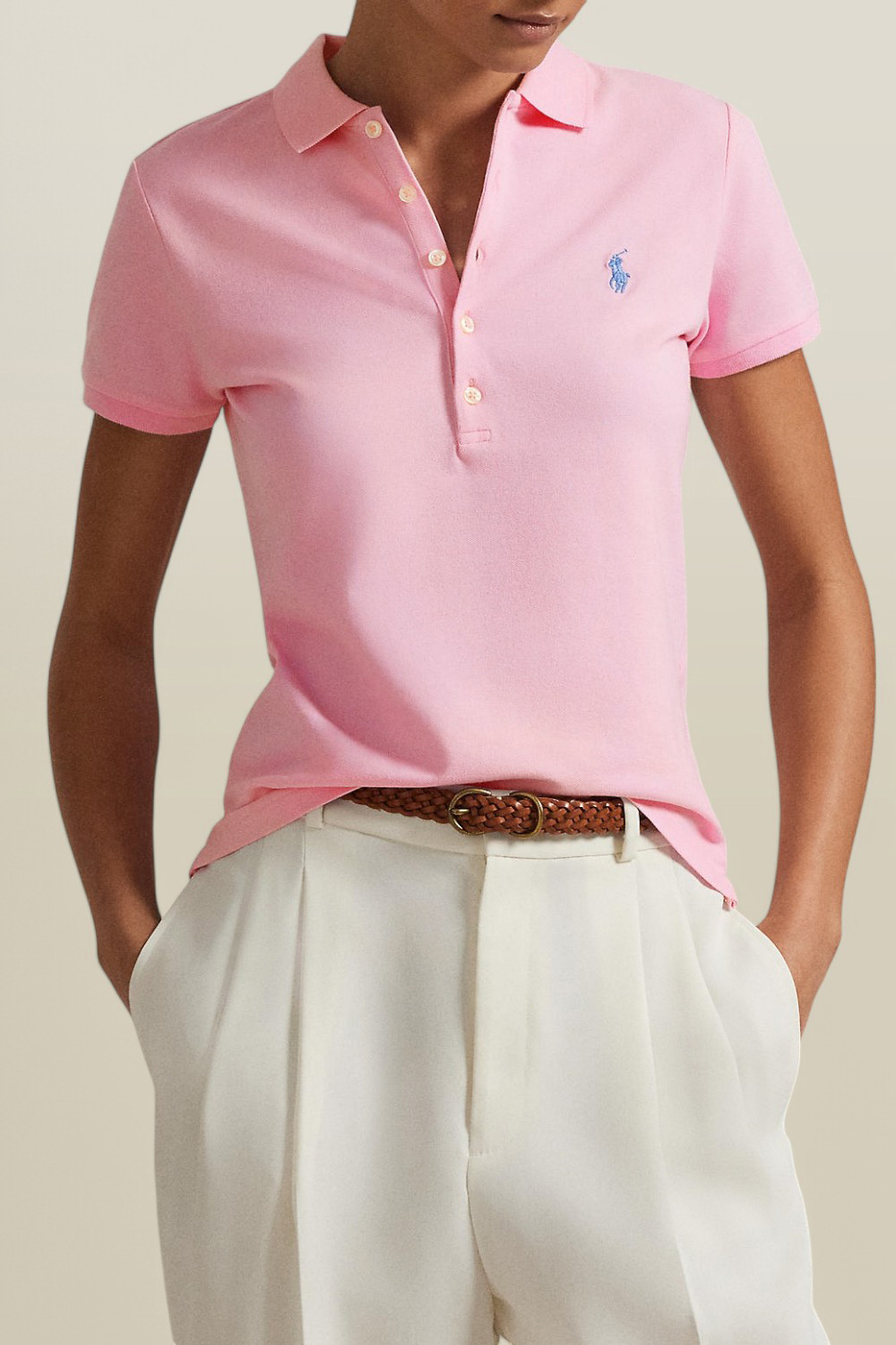 תמונת דוגמן קידמית של חולצת פולו