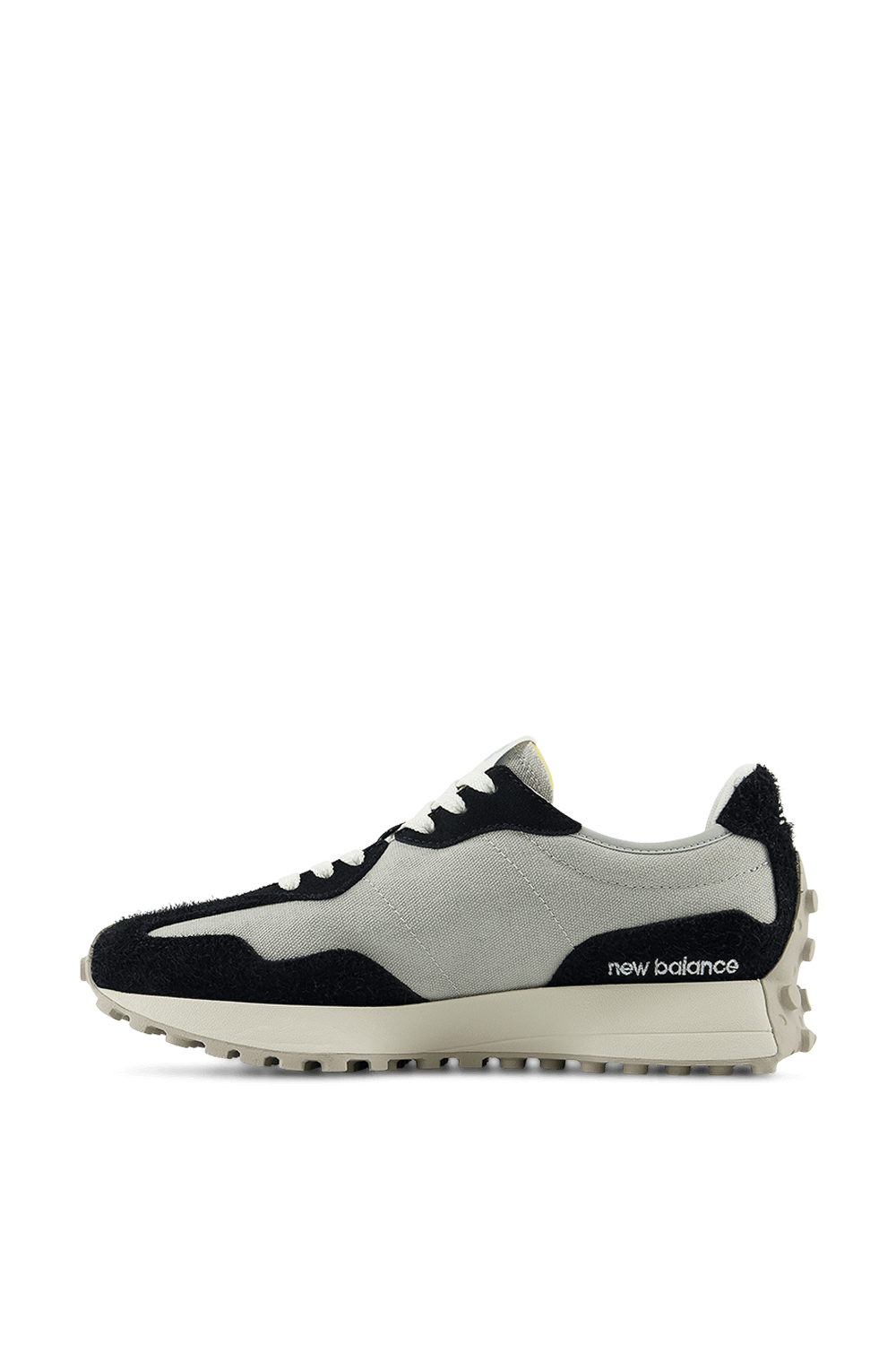 תמונה אחורית של נעלי סניקרס 327