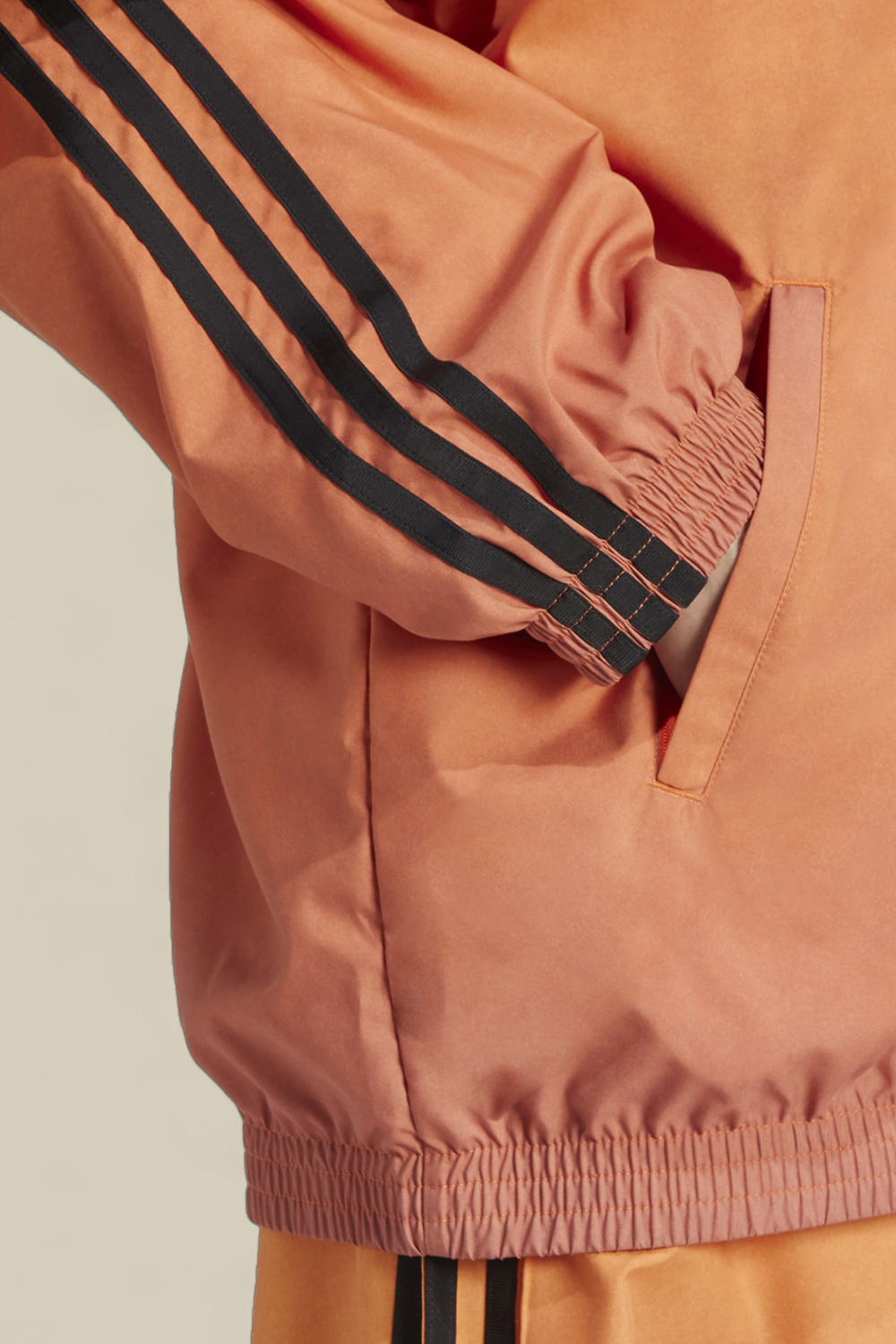 ז'קט אוברסייז