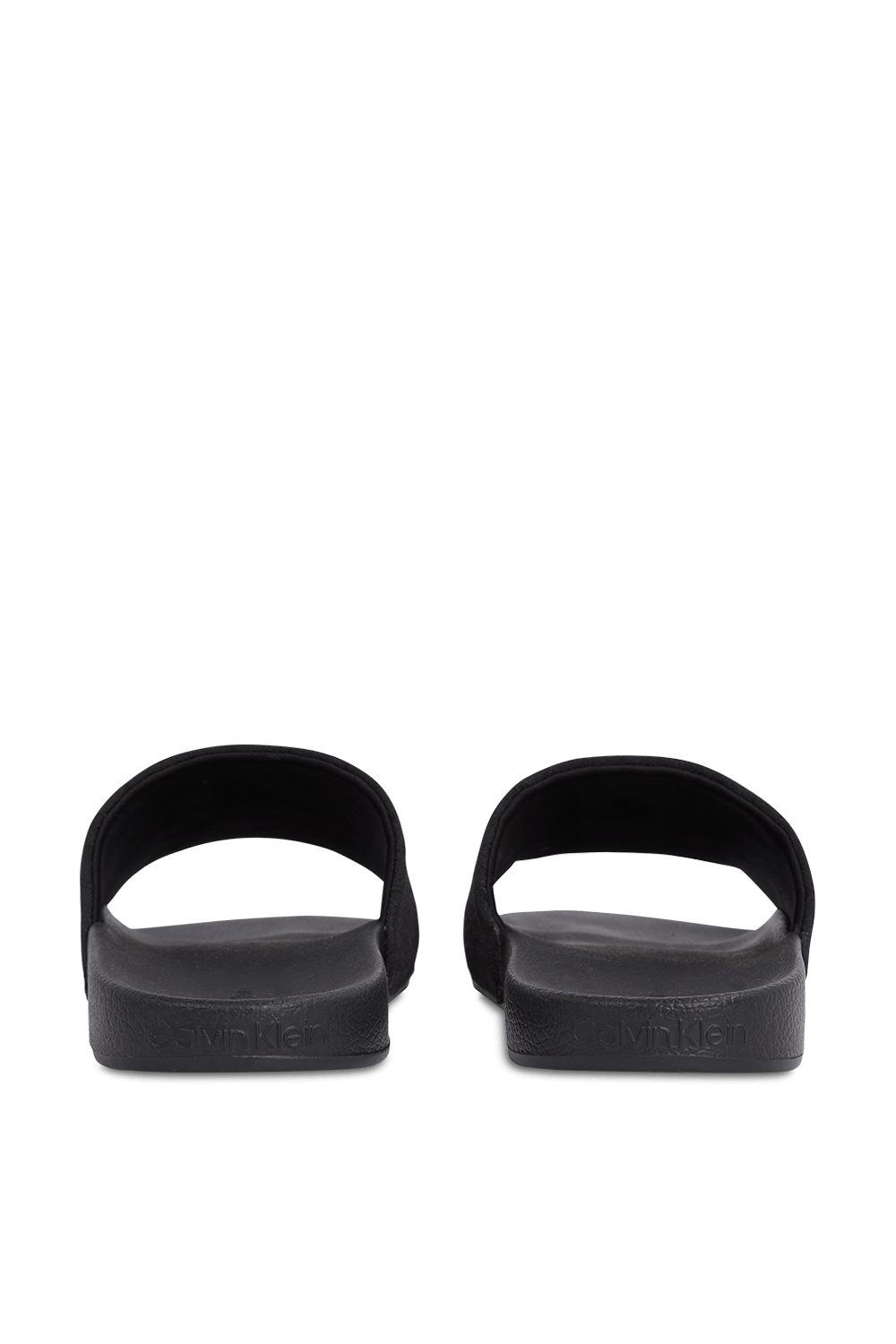 תמונת תקריב של כפכפי סליידס