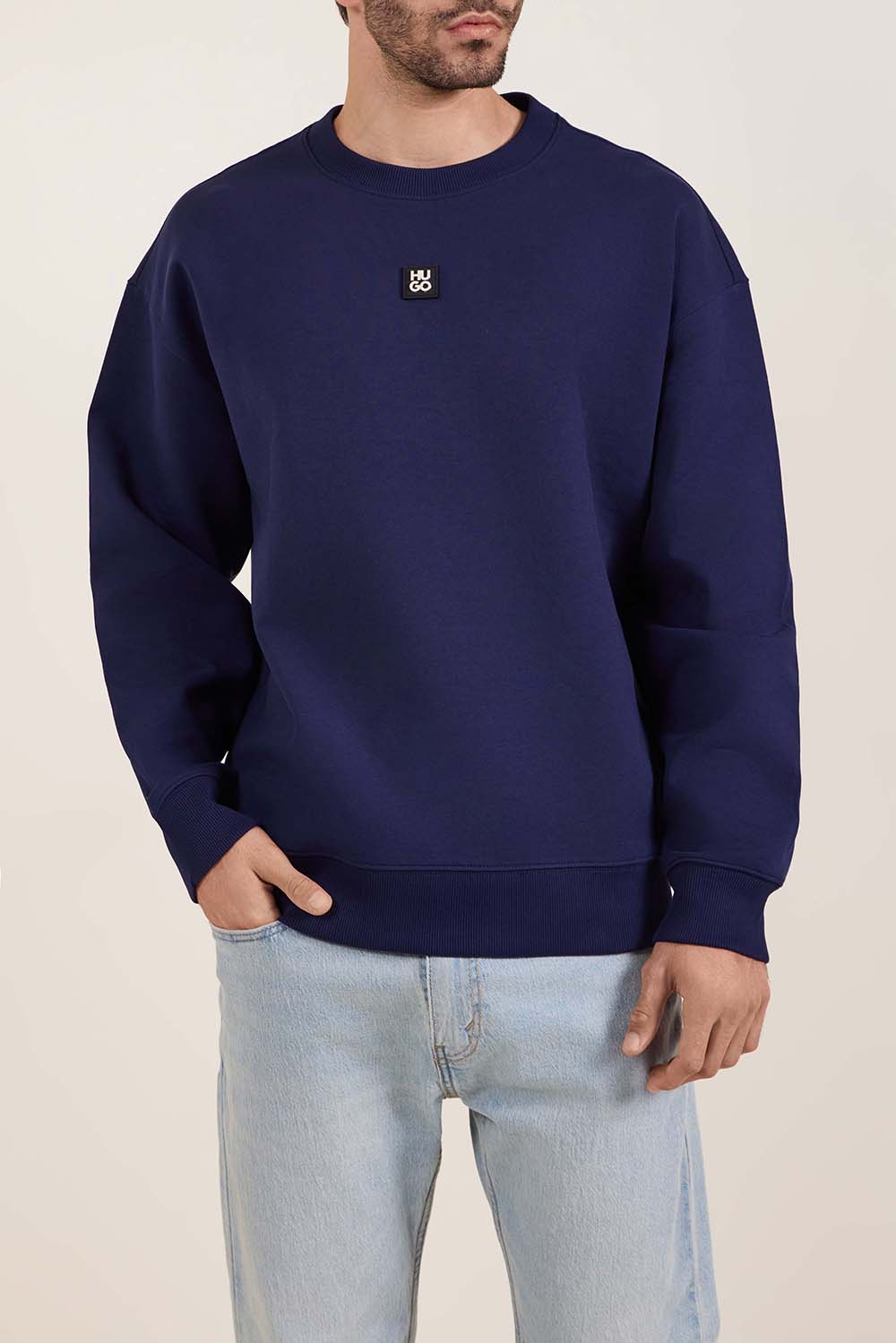 תמונת דוגמן קידמית של סווטשירט