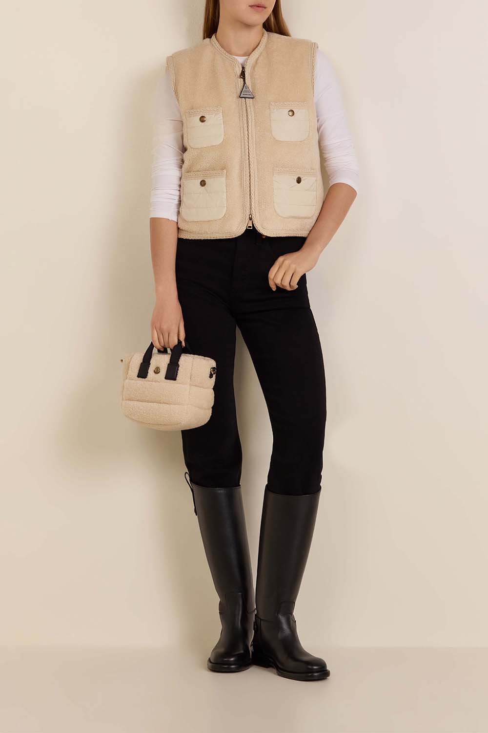 תמונת דוגמן קידמית של תיק קרוסבודי טדי