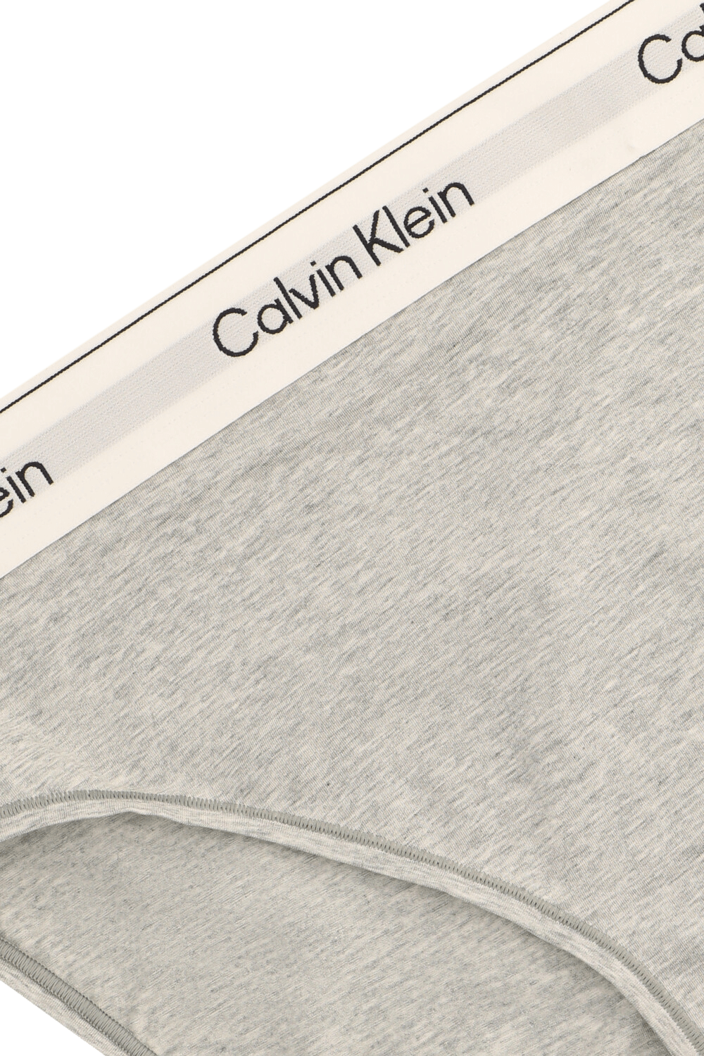 תמונת תקריב של תחתונים