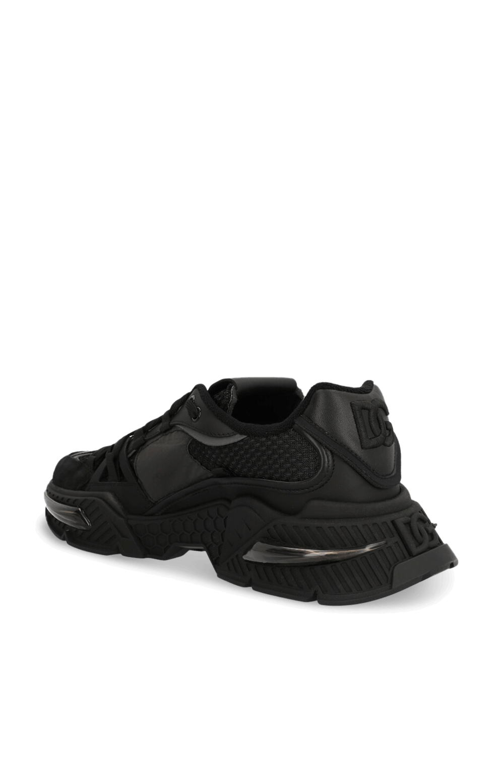 תמונה אחורית של נעלי סניקרס