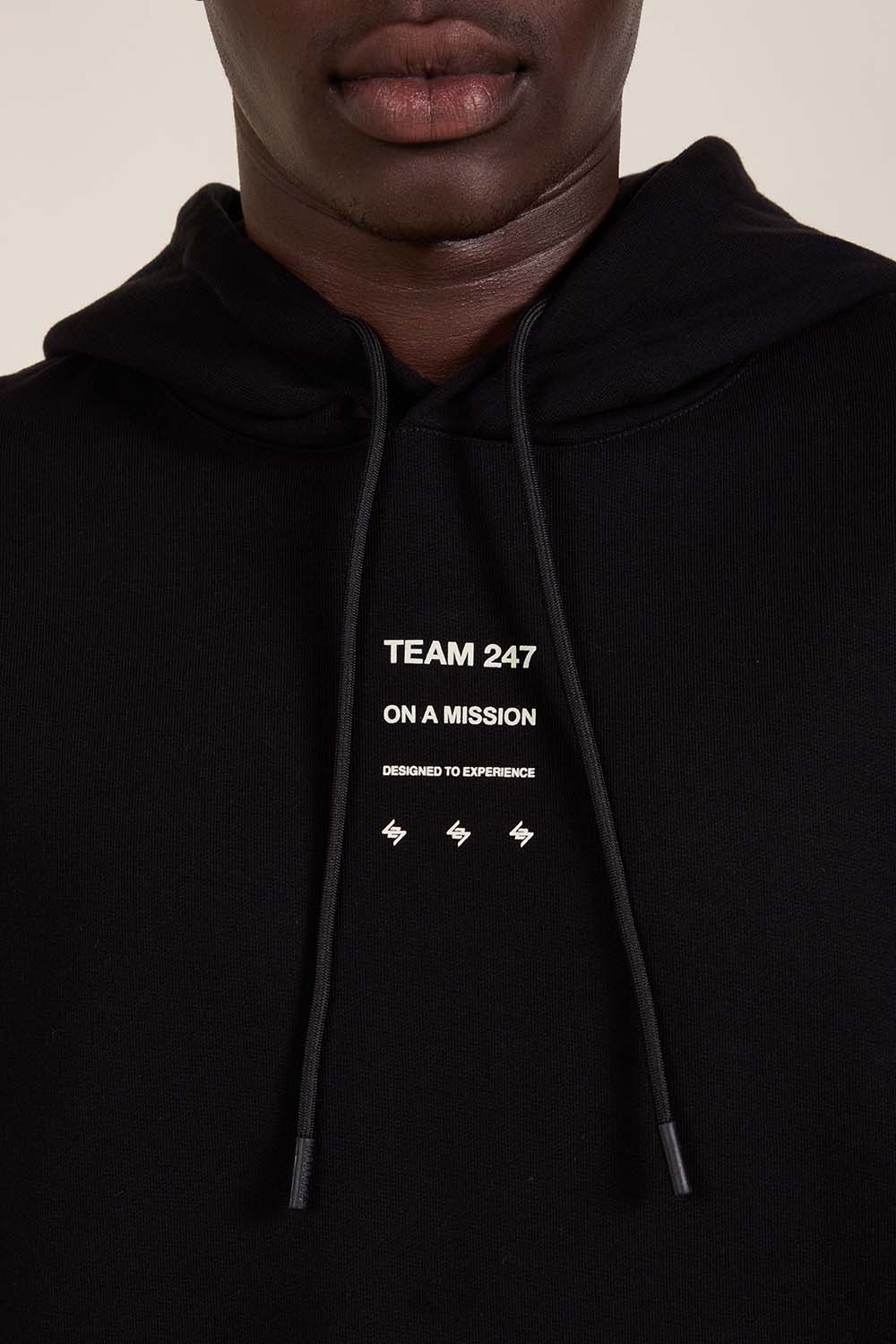 תמונת דוגמן אחורית של קפוצ'ון אוברסייז